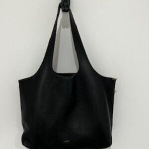 Cuyana System Tote 16 inch black